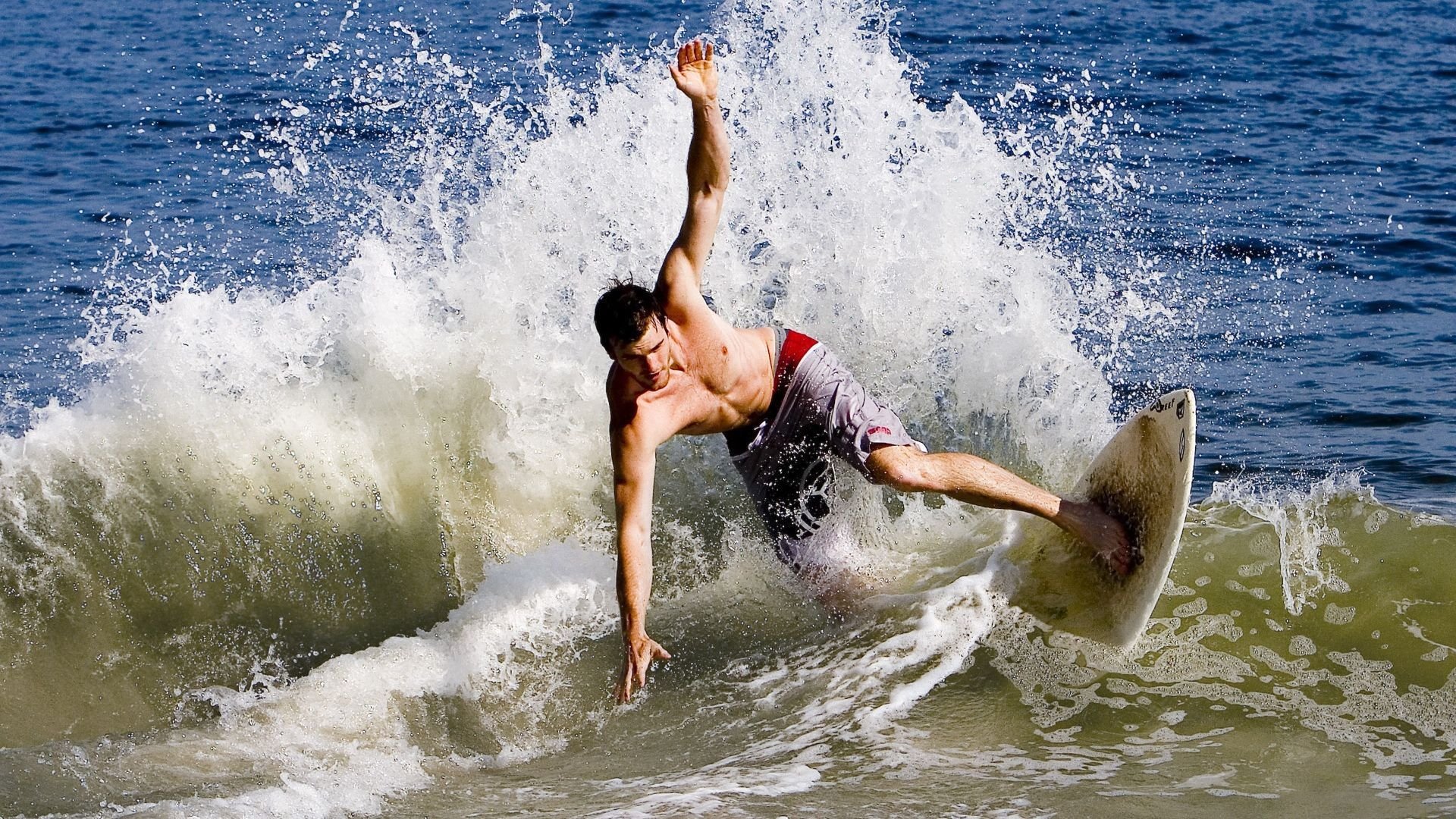 体育新闻中心发布全国跳水项目选拔赛赛事安排，2021全国跳水冠军赛跳水视频